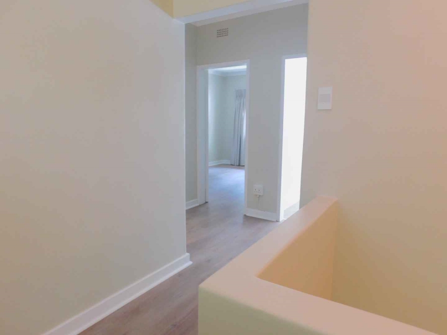 To Let 2 Bedroom Property for Rent in Sandown Gauteng