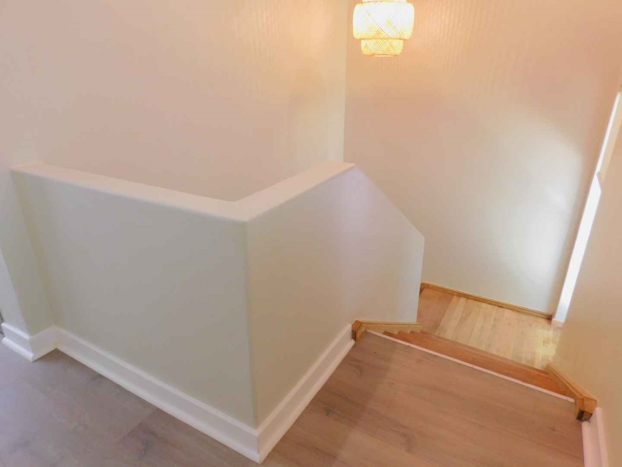 To Let 2 Bedroom Property for Rent in Sandown Gauteng