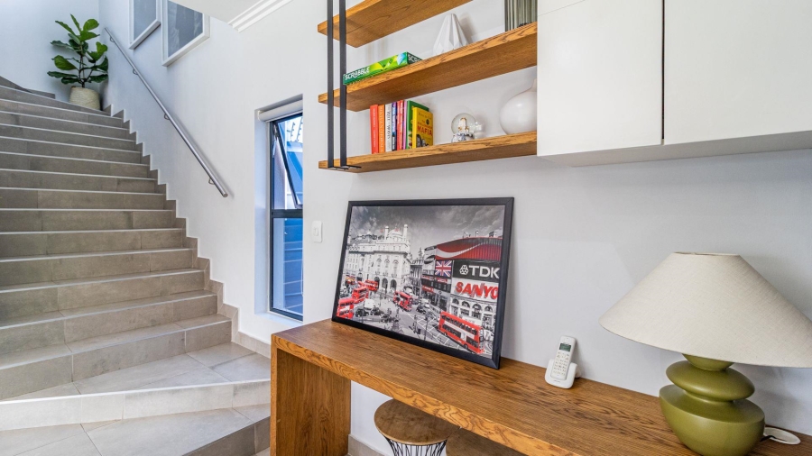 To Let 4 Bedroom Property for Rent in Bryanston Gauteng