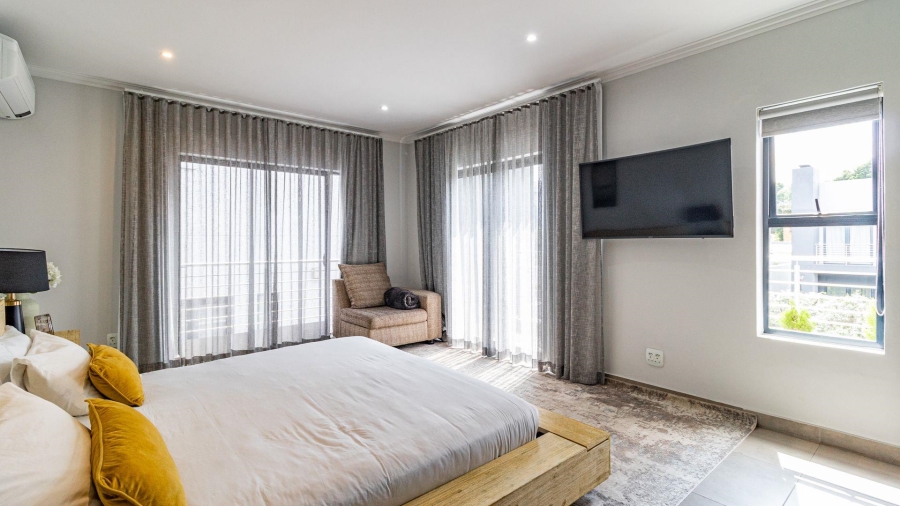 To Let 4 Bedroom Property for Rent in Bryanston Gauteng