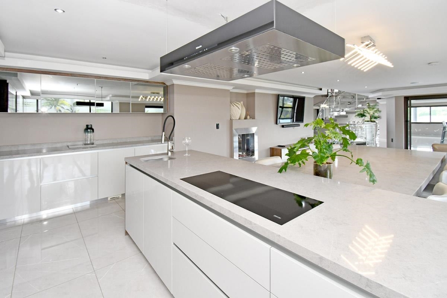 5 Bedroom Property for Sale in Blue Valley Golf Estate Gauteng