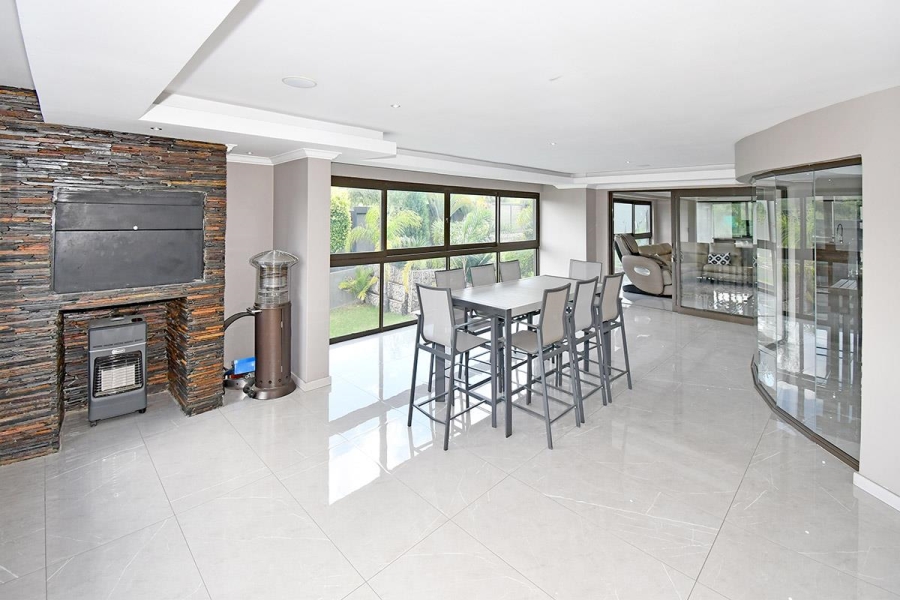 5 Bedroom Property for Sale in Blue Valley Golf Estate Gauteng