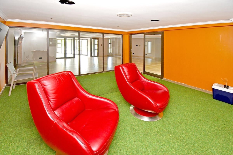 5 Bedroom Property for Sale in Blue Valley Golf Estate Gauteng