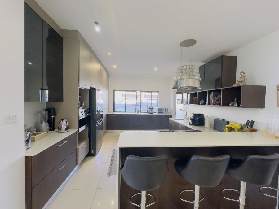 4 Bedroom Property for Sale in Blue Valley Golf Estate Gauteng