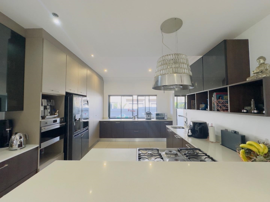 4 Bedroom Property for Sale in Blue Valley Golf Estate Gauteng