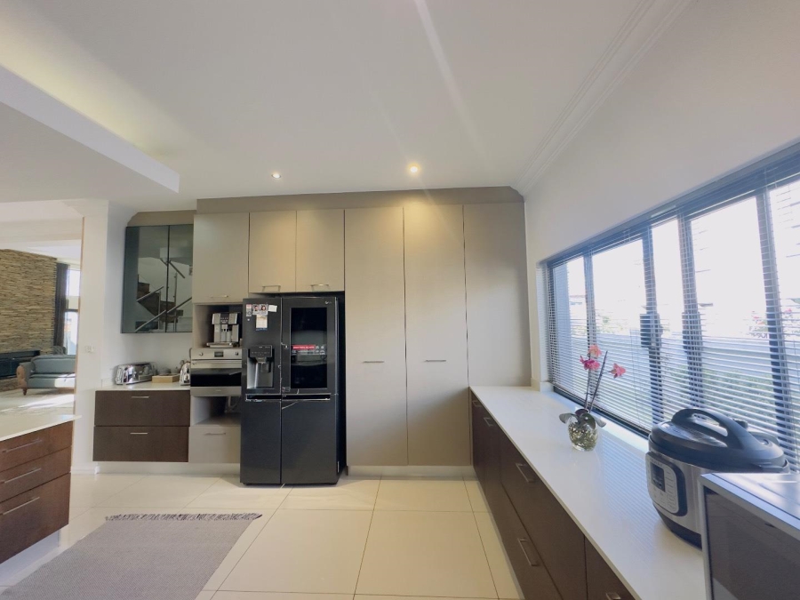 4 Bedroom Property for Sale in Blue Valley Golf Estate Gauteng