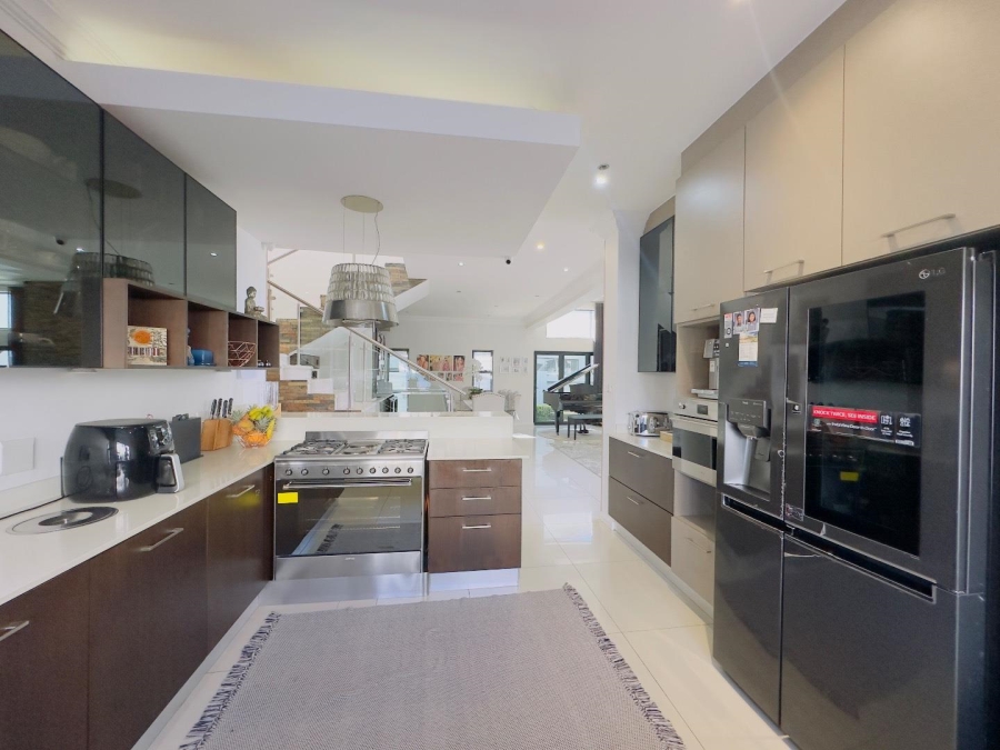 4 Bedroom Property for Sale in Blue Valley Golf Estate Gauteng