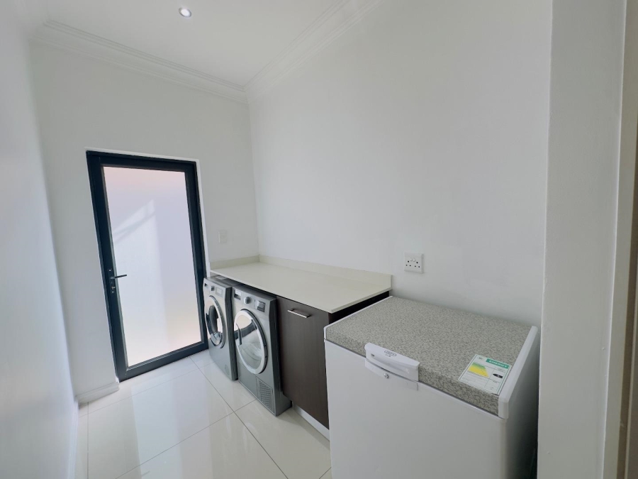 4 Bedroom Property for Sale in Blue Valley Golf Estate Gauteng