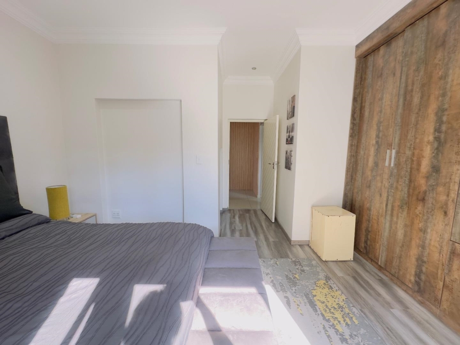 4 Bedroom Property for Sale in Blue Valley Golf Estate Gauteng