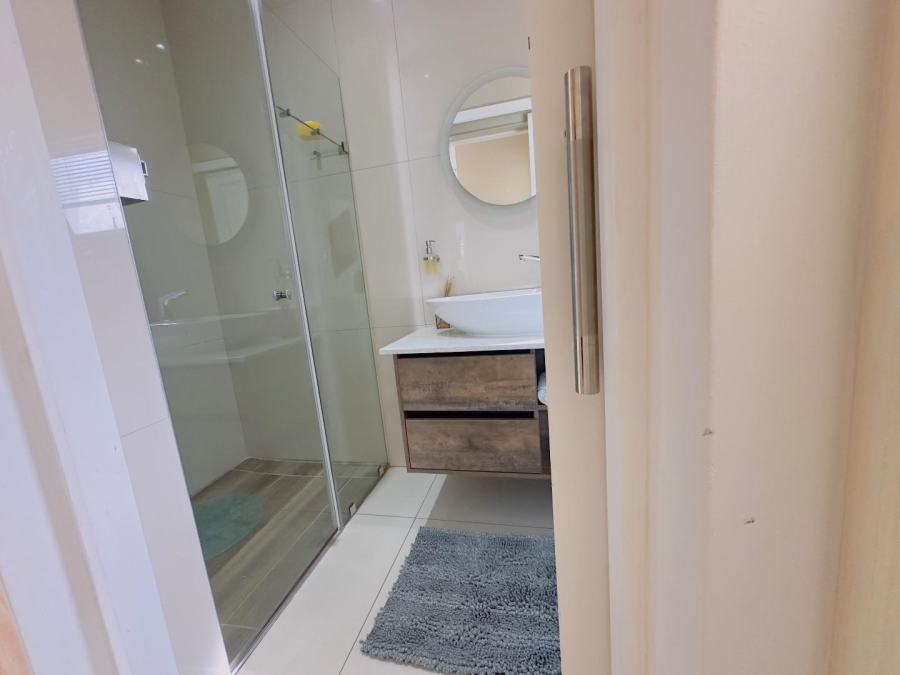 4 Bedroom Property for Sale in Blue Valley Golf Estate Gauteng