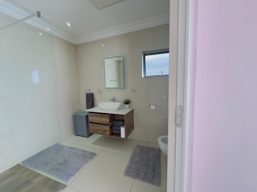 4 Bedroom Property for Sale in Blue Valley Golf Estate Gauteng