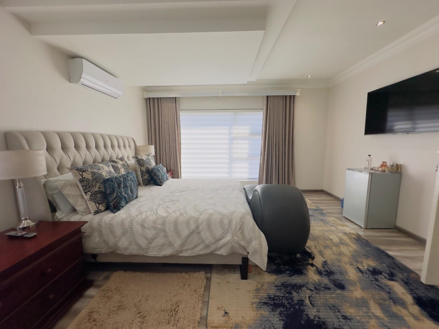 4 Bedroom Property for Sale in Blue Valley Golf Estate Gauteng