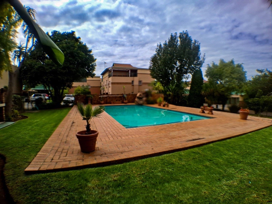 3 Bedroom Property for Sale in Elardus Park Gauteng