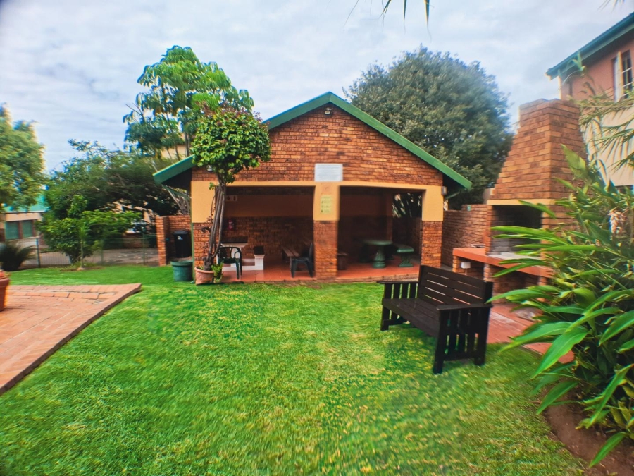 3 Bedroom Property for Sale in Elardus Park Gauteng