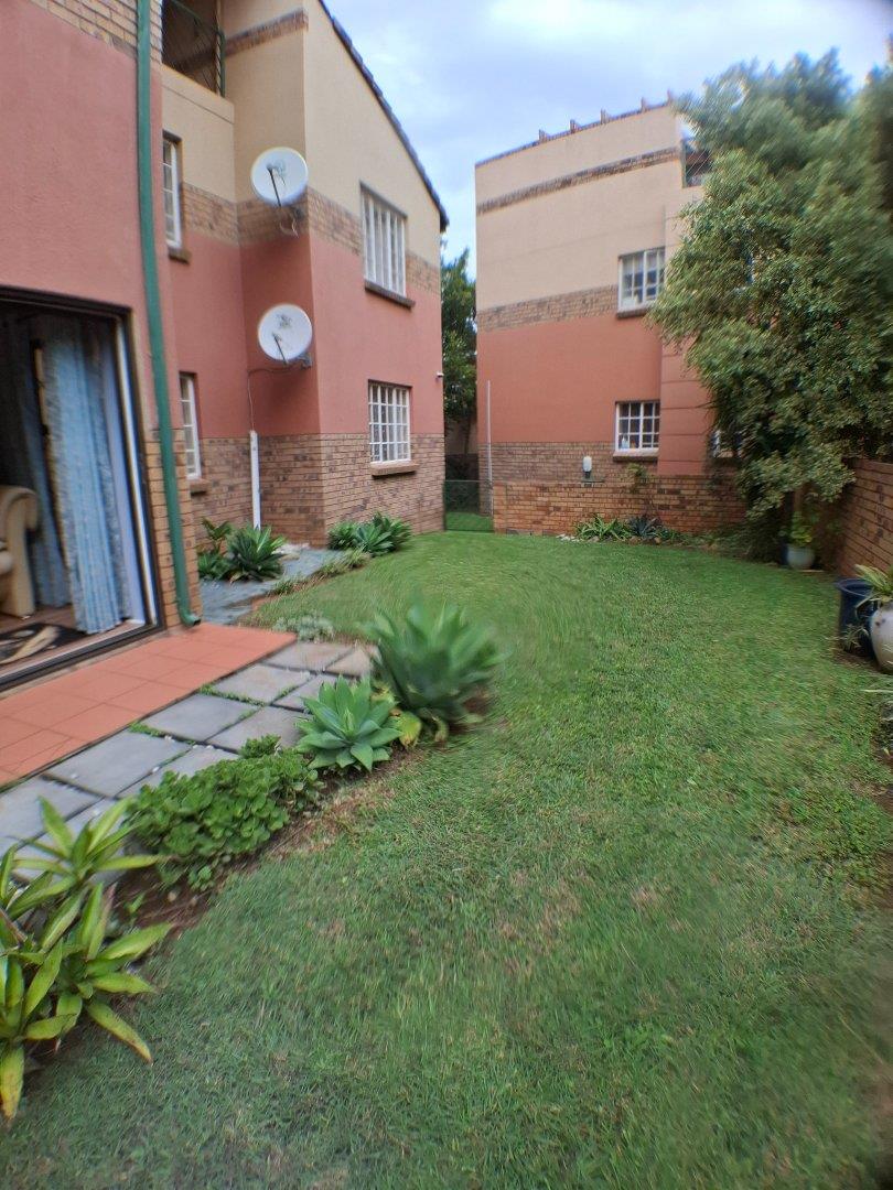 3 Bedroom Property for Sale in Elardus Park Gauteng