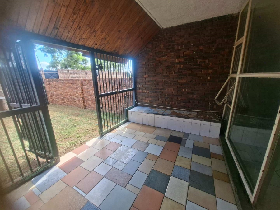2 Bedroom Property for Sale in Claremont Gauteng