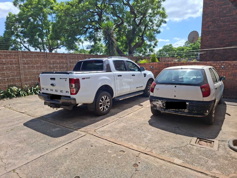 2 Bedroom Property for Sale in Claremont Gauteng