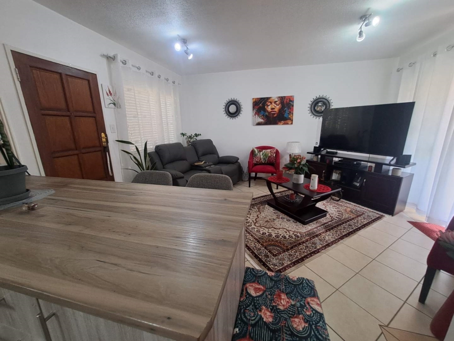 2 Bedroom Property for Sale in Eco Park Gauteng