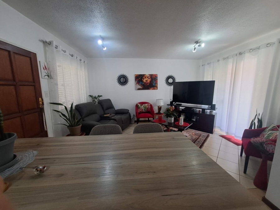 2 Bedroom Property for Sale in Eco Park Gauteng