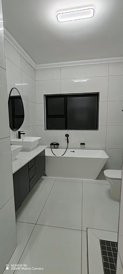 4 Bedroom Property for Sale in Homes Haven Gauteng