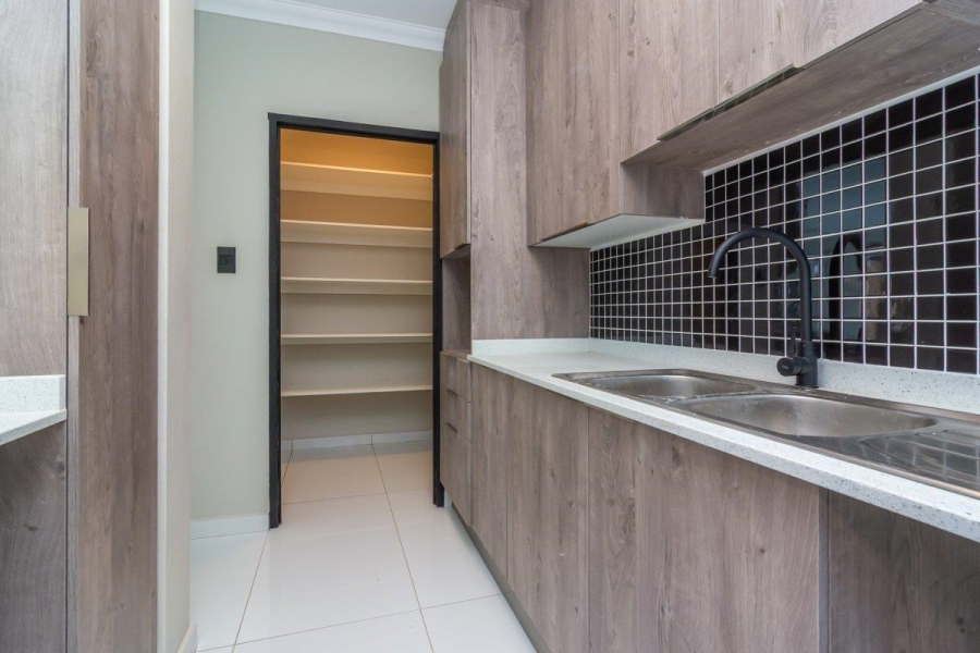 4 Bedroom Property for Sale in Homes Haven Gauteng