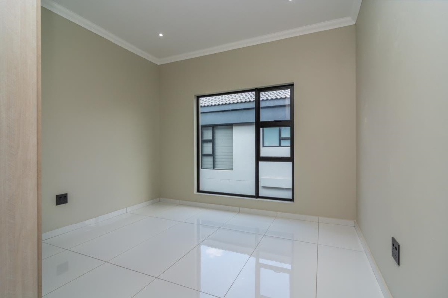 4 Bedroom Property for Sale in Homes Haven Gauteng