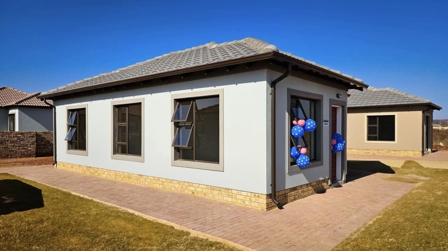 2 Bedroom Property for Sale in Windmill Park Gauteng
