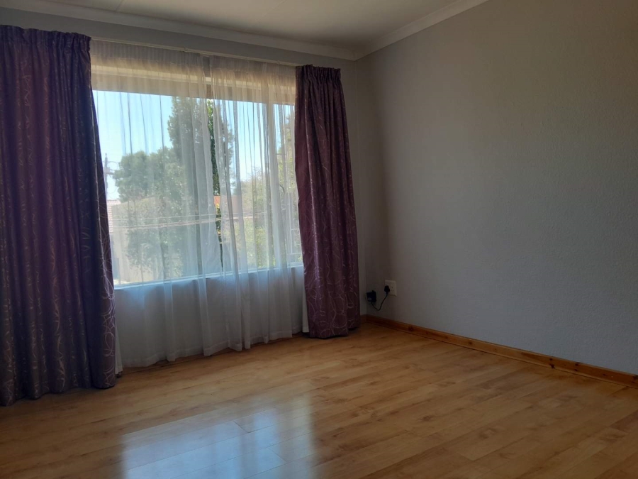 3 Bedroom Property for Sale in Elandspark Gauteng