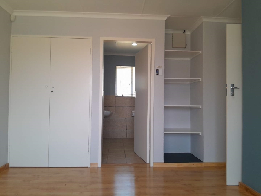 3 Bedroom Property for Sale in Elandspark Gauteng