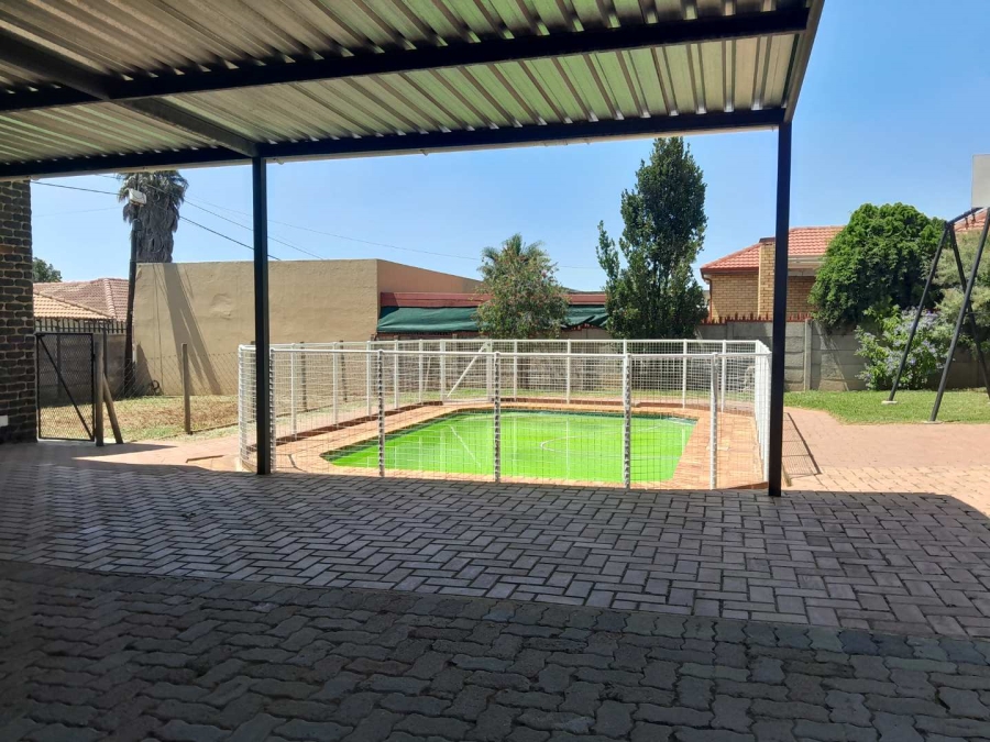 3 Bedroom Property for Sale in Elandspark Gauteng