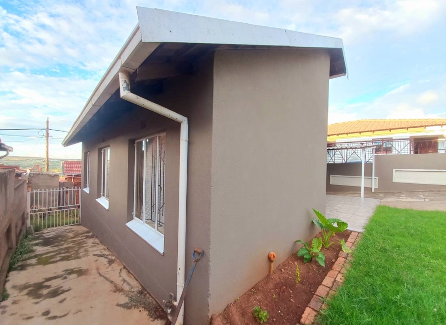 3 Bedroom Property for Sale in Atteridgeville Gauteng