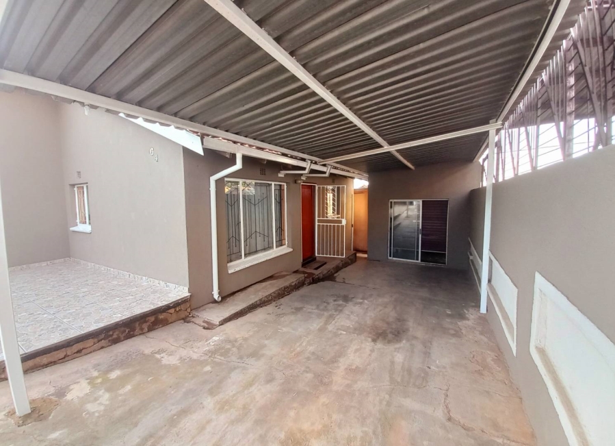 3 Bedroom Property for Sale in Atteridgeville Gauteng