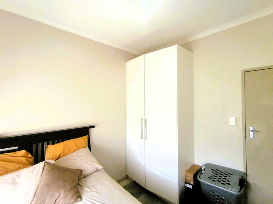 2 Bedroom Property for Sale in Eldorette Gauteng