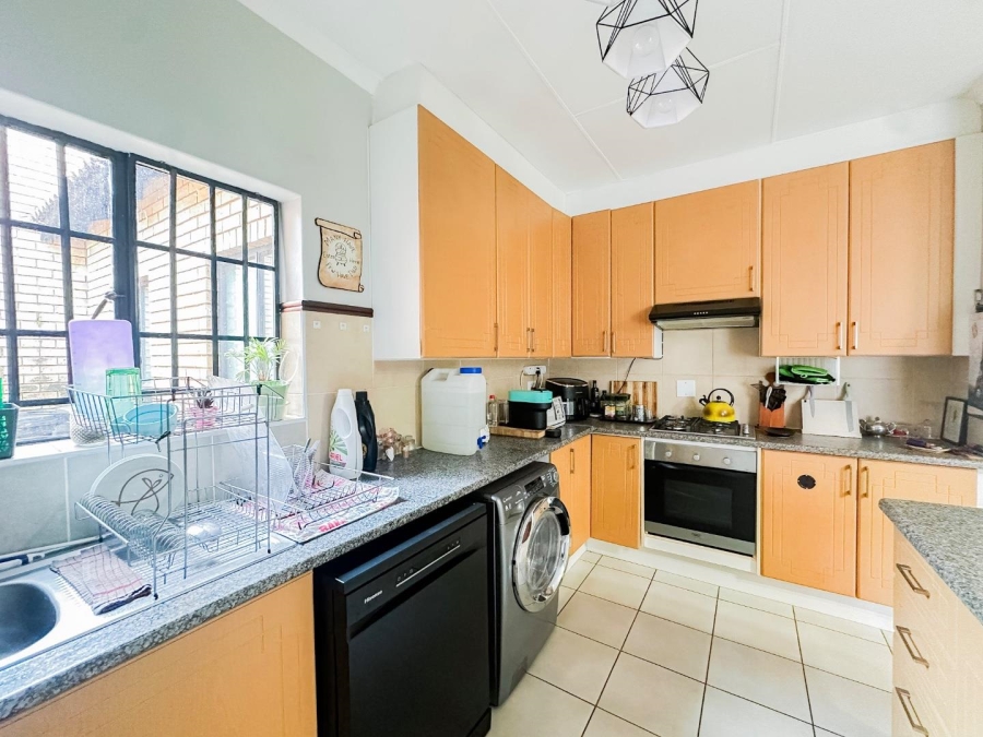 2 Bedroom Property for Sale in Equestria Gauteng