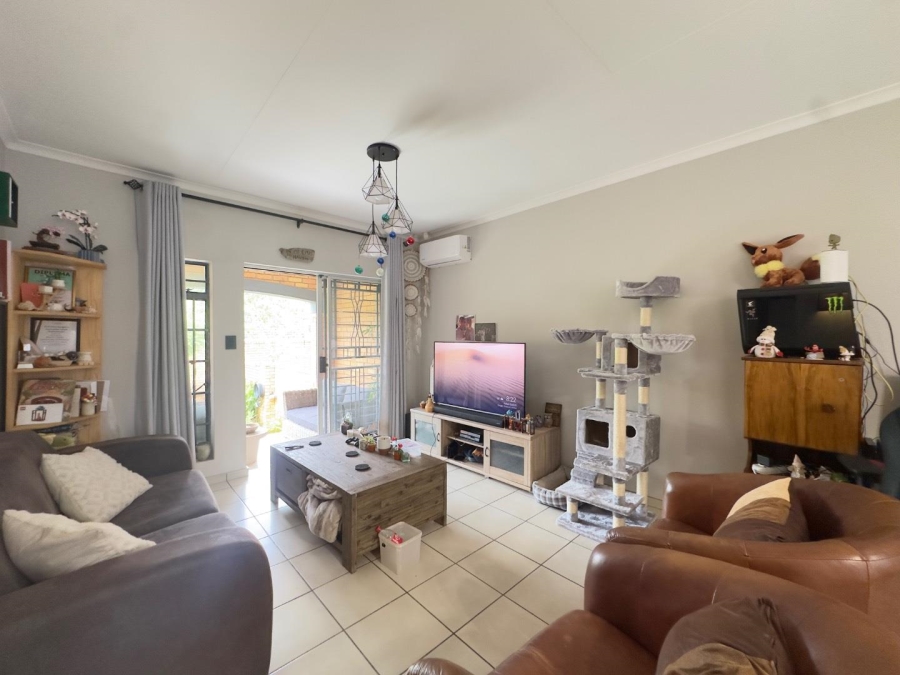 2 Bedroom Property for Sale in Equestria Gauteng