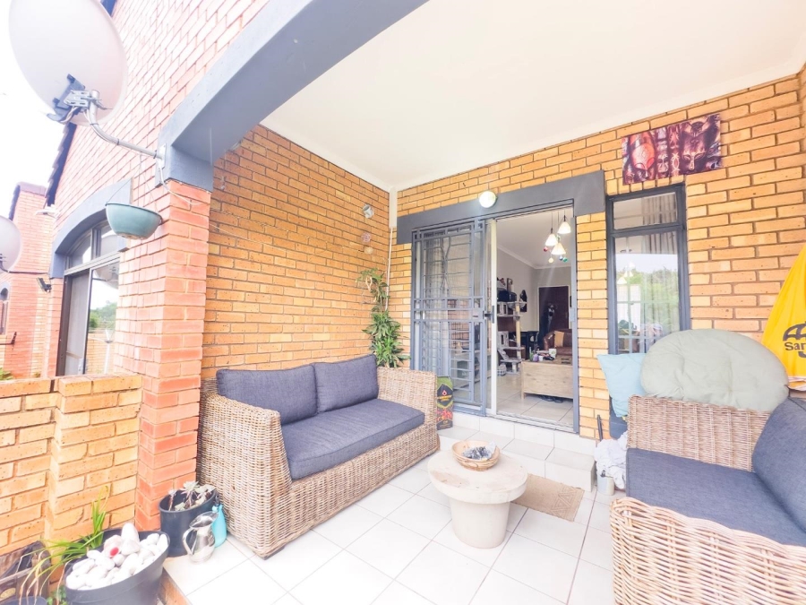 2 Bedroom Property for Sale in Equestria Gauteng