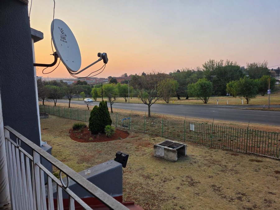 1 Bedroom Property for Sale in Horizon View Gauteng