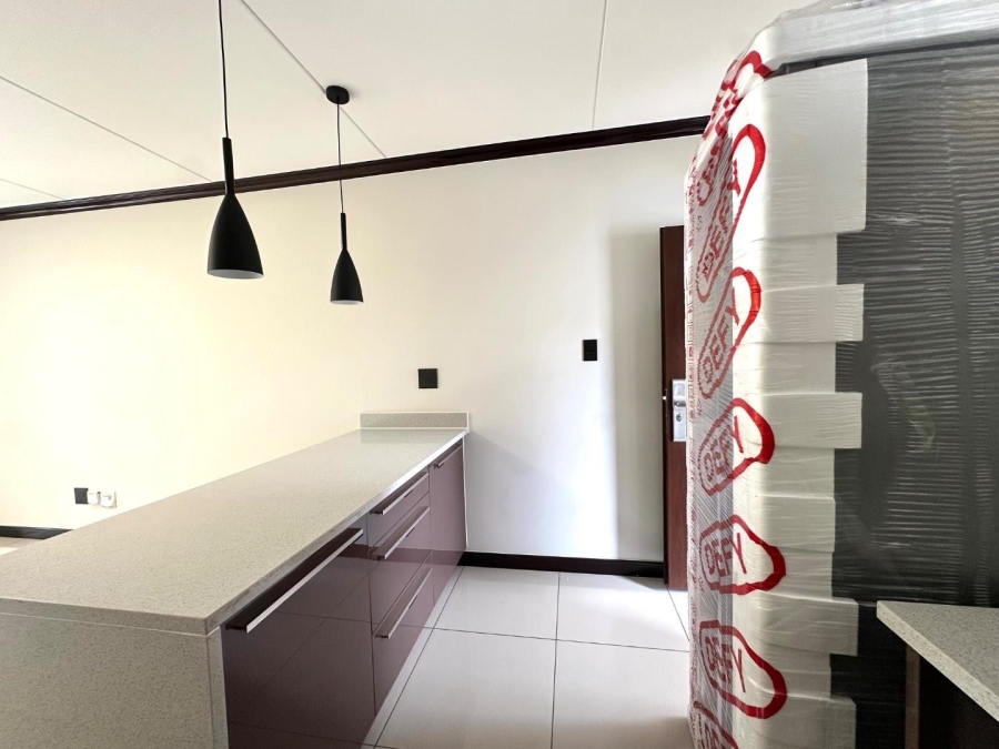 To Let 1 Bedroom Property for Rent in Blue Hills Gauteng