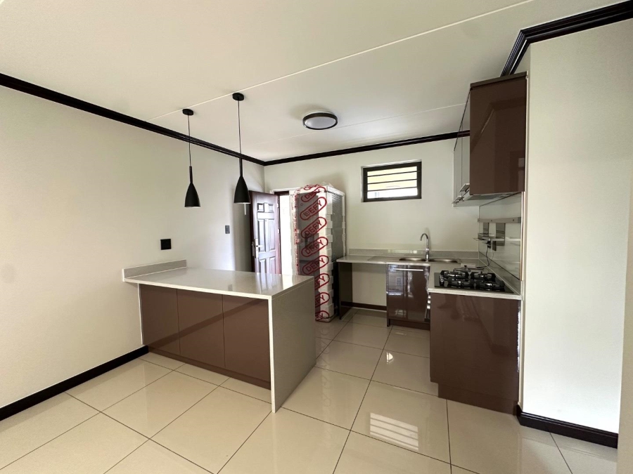 To Let 1 Bedroom Property for Rent in Blue Hills Gauteng