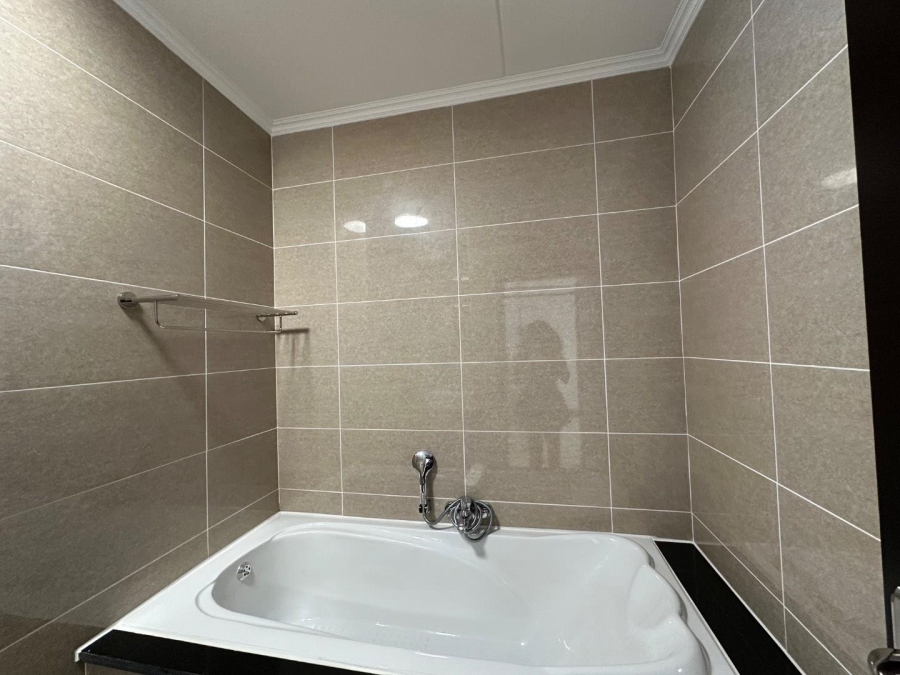 To Let 1 Bedroom Property for Rent in Blue Hills Gauteng