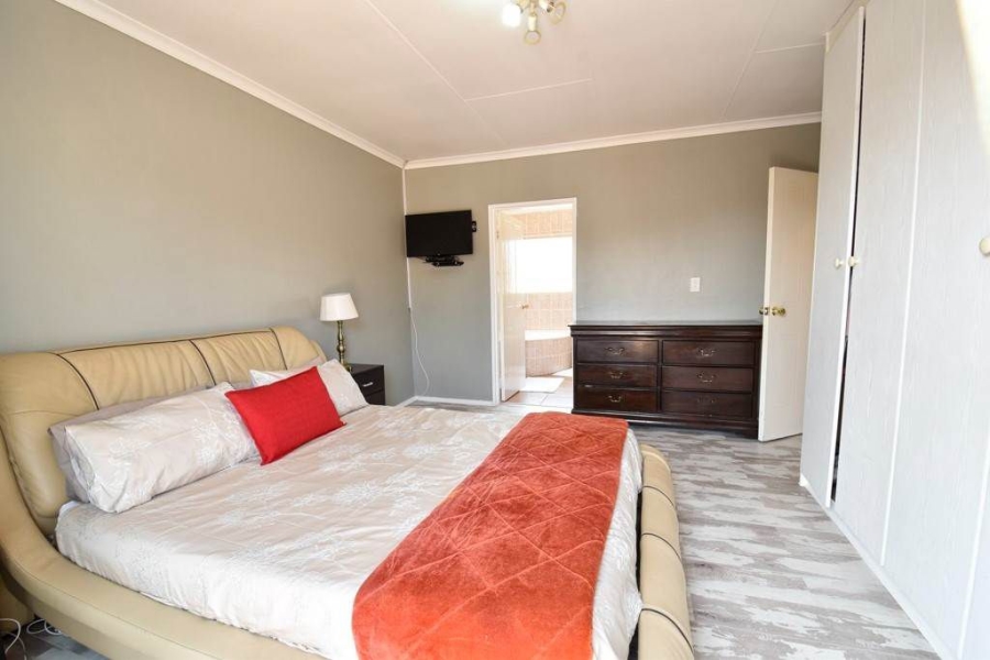 3 Bedroom Property for Sale in Wilgeheuwel Gauteng
