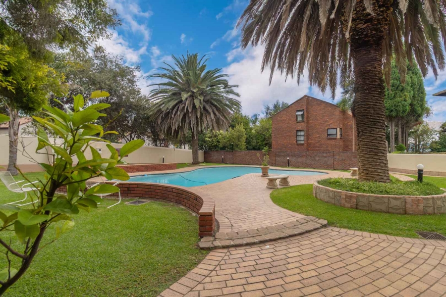 To Let 2 Bedroom Property for Rent in Paulshof Gauteng