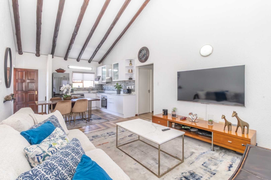 To Let 2 Bedroom Property for Rent in Paulshof Gauteng