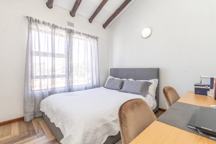 To Let 2 Bedroom Property for Rent in Paulshof Gauteng