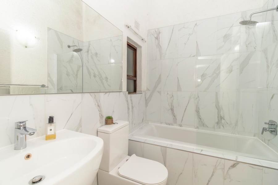 To Let 2 Bedroom Property for Rent in Paulshof Gauteng