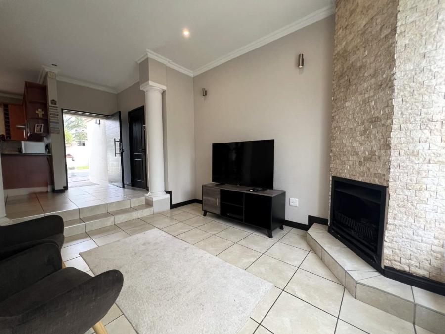 3 Bedroom Property for Sale in North Riding Gauteng