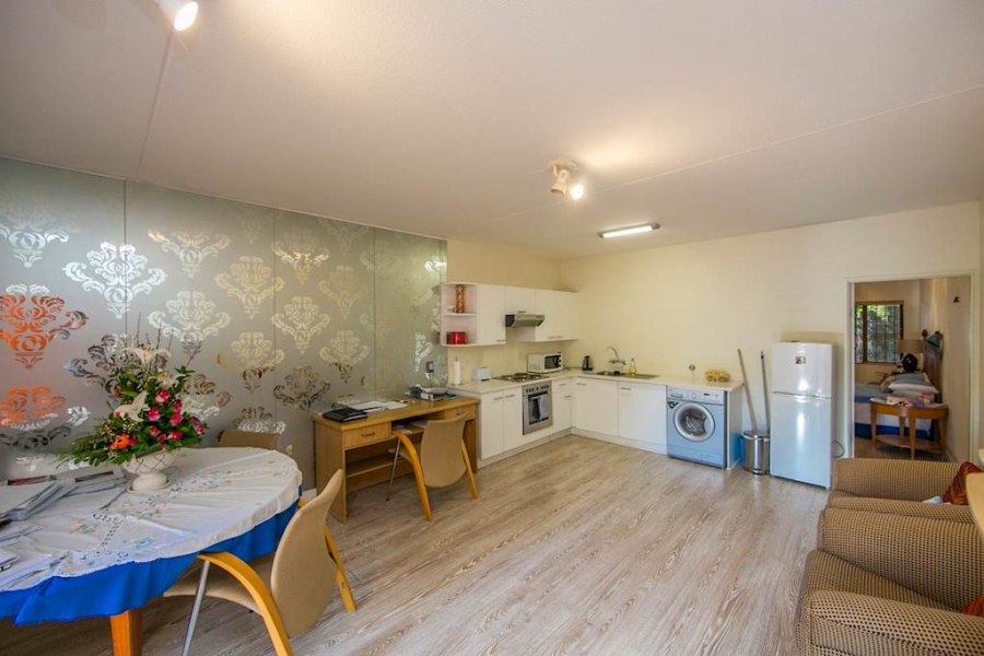 To Let 1 Bedroom Property for Rent in Morningside Gauteng