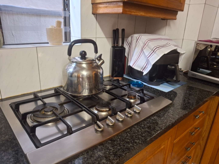 3 Bedroom Property for Sale in Illovo Gauteng