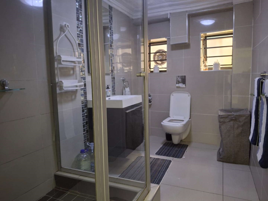 3 Bedroom Property for Sale in Illovo Gauteng