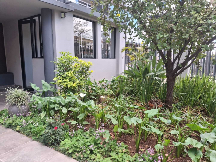 3 Bedroom Property for Sale in Illovo Gauteng